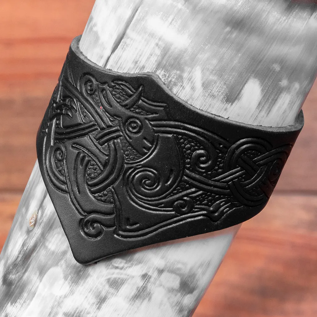 3 piece Set Drinking Horn (Black Dragon Holder)