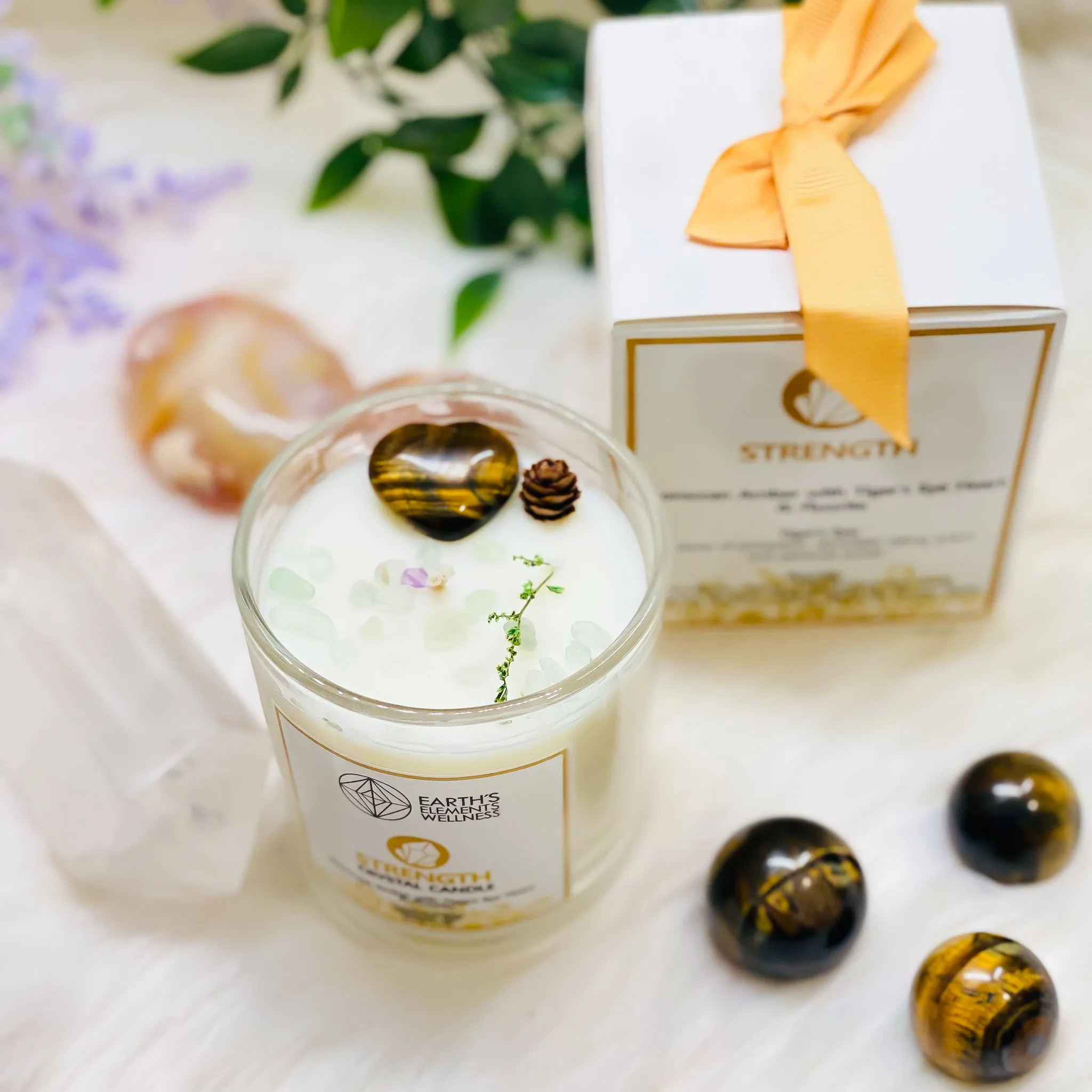 Aromatic Candle with Tiger Eye