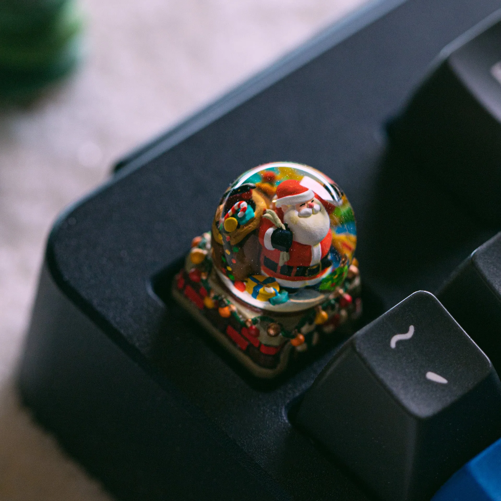 Dwarf Factory ArtiSANTA Christmas Artisan Keycaps